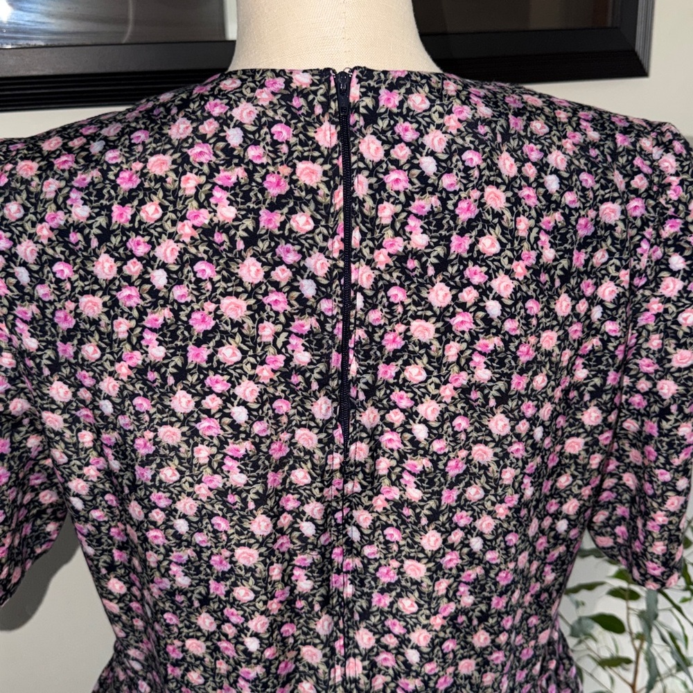 1989’s Karin Stevens Black Midi Dress with Pink Floral Print size 14 - Picture 6 of 11